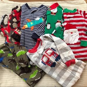 6 Size 18 months Sleeper Footie Pajamas Christmas